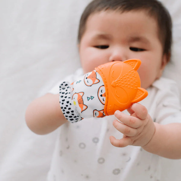 Itzy Ritzy Teething Mitt