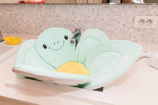 *FINAL SALE* Nuby Bathing Turtle Baby Bath Sink Insert