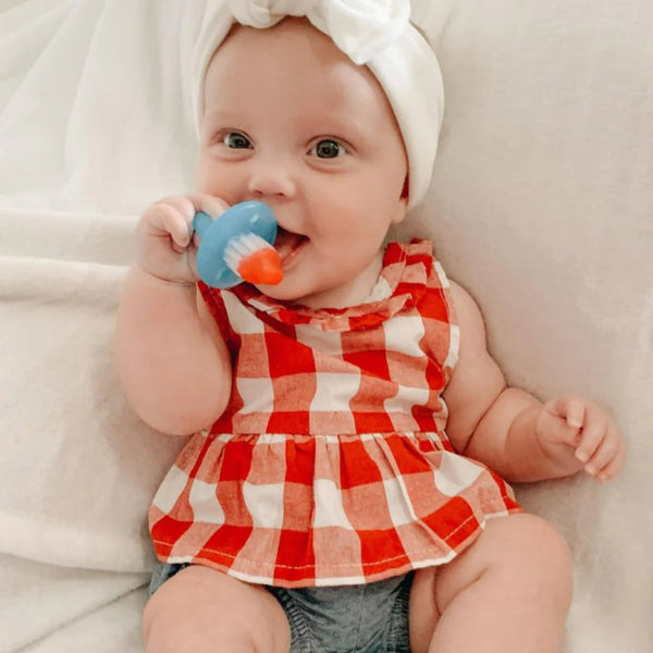 Itzy Ritzy Teensy Teether - Hero Pop