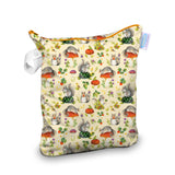 EXCLUSIVE Thirsties Hot Squirrel Summer